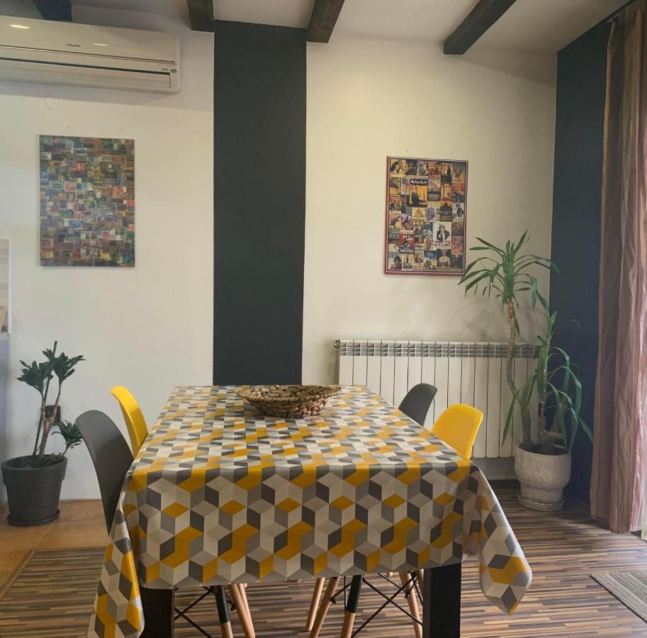 Trakia Street Apartment プロヴディフ エクステリア 写真